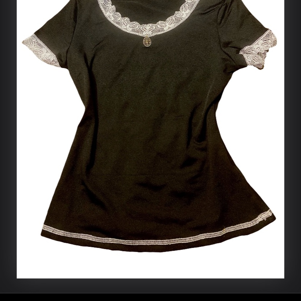 Black Fitted Embellished T-Shirt with Peter Pan Collar